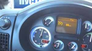 Работа в кайф))Братишка прилип в луже,Фура легла на бок(((