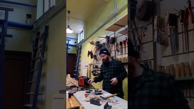 Saldatura ad elettrodo con inverter telwin 145 Force смотреть онлайн