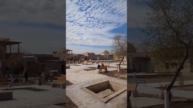 Вид на площадь, Хива, Узбекистан. View to the local place, Khiva, Uzbekistan.