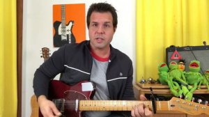 Guitar Lesson: How To Play Ode To My Family by The Cranberries