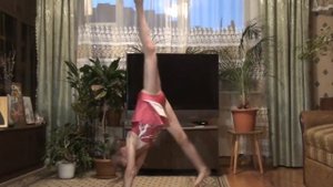 Моя гимнастика. Тик-так и колесо | My gymnastics. Tick-tock and the wheel