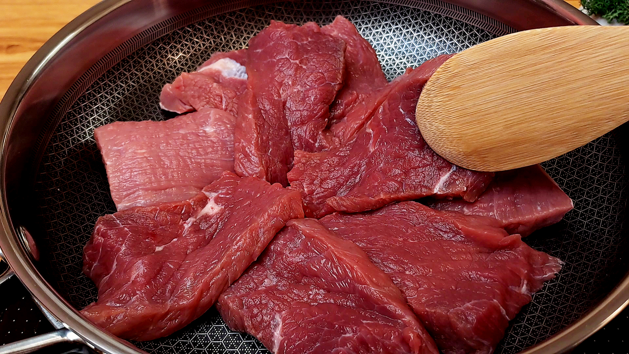 Нежная говядина за 5 минут. Самая жесткая говядина станет мягкой. Этот секрет знают немногие.
