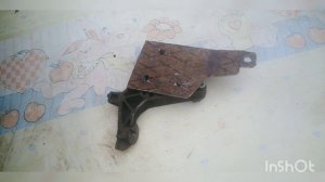 Упал мотор, оказалось обломило болт крепления кронштейна двигателя 2110 16v