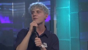 Ваня Дмитриенко - Прятки