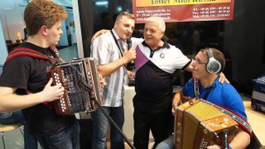 Мурка. Рок-н-ролл уже мертв, а гармонь ещё нет!!!!