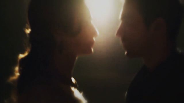 АсФер - Не забывай меня (Siyah Beyaz Ask) смотреть онлайн