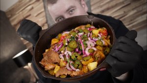 Вкуснейшая жареная картошка с мясом (Вредно и не полезно)
