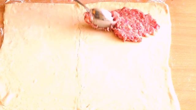 Мясной штрудель - всё очень просто