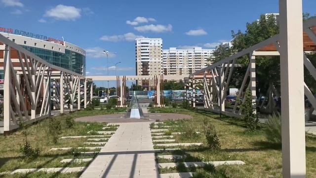 АСТАНА СЕГОДНЯ Правый Берег 30 Июля 2021 /Прогулка с улицы Бараева через Иманова до Валиханова смотреть онлайн