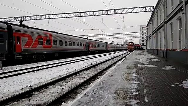 ЭП1М - 502 с пассажирским поездом №47 Нижний Новгород - Москва и приветливой бригадой смотреть онлайн