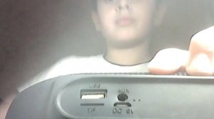 Обзор на портативную аудио колонку .