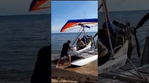 Иссык-Куль Подготовка к полету на мотодельтаплане