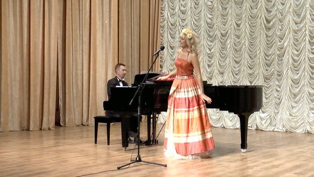 Спят курганы темные - Светлана Саратовкина (контральто)