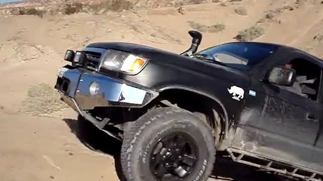 4X4 LA NEGRA EN LAS BARDAS смотреть онлайн