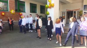 Танец - повторялка "Если скажем..." от 9-х классов
