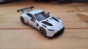 Лучше чем Hot Wheels? Aston Martin от Pop Race