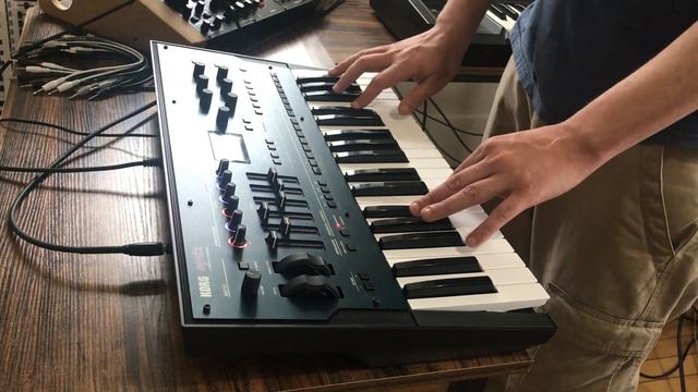 Korg OPsix, Dark Sounds & Ambient Soundscapes смотреть онлайн