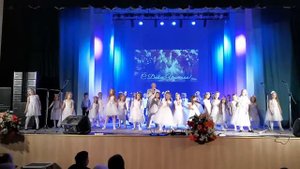 Учителей любимые глаза