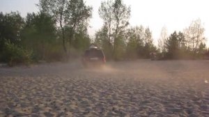 Infiniti QX4