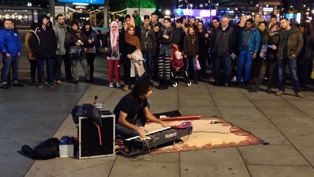 Уличное техно в Берлине! смотреть онлайн