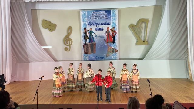 Ансамбль народной песни «ЗаряНочка»