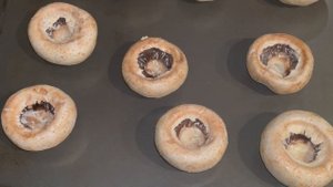 Шампиньоны, запечённые с сыром. Просто, очень вкусно!