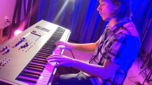 Yamaha MODX 8 Piano & Choir with Mellotron Samples