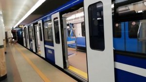 Новый поезд "Штадлер" в Минском метро. Обкатка с пассажирами.