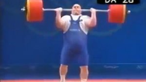 Российский штангист Андрей Чемеркин