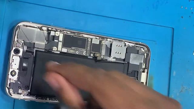 Iphone 11 normal no lee el chip no reconoce la tarjeta sim solución