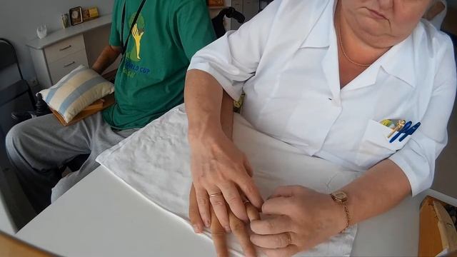 Трудотерапия и пальчиковая гимнастика смотреть онлайн