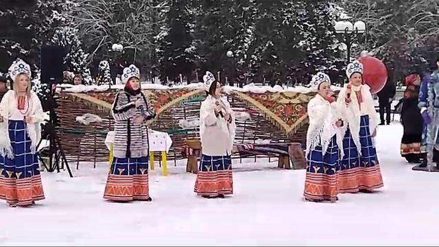 Вокальная группа " Радоница "
Руководитель Лилия Фёдорова смотреть онлайн