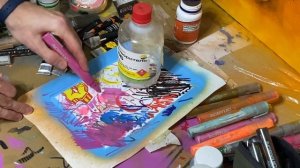 Пытаюсь спасти перья у акриловых маркеров. Перо высохло и не пишет