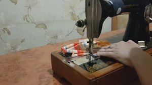 Одежда для куклы из носков