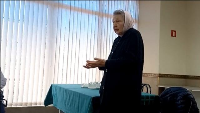 Зимовка у моря продолжается! Встреча с православной МАТУШКОЙ смотреть онлайн