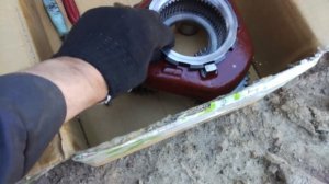 Case 580T. Люфт подшипников задней ступицы.