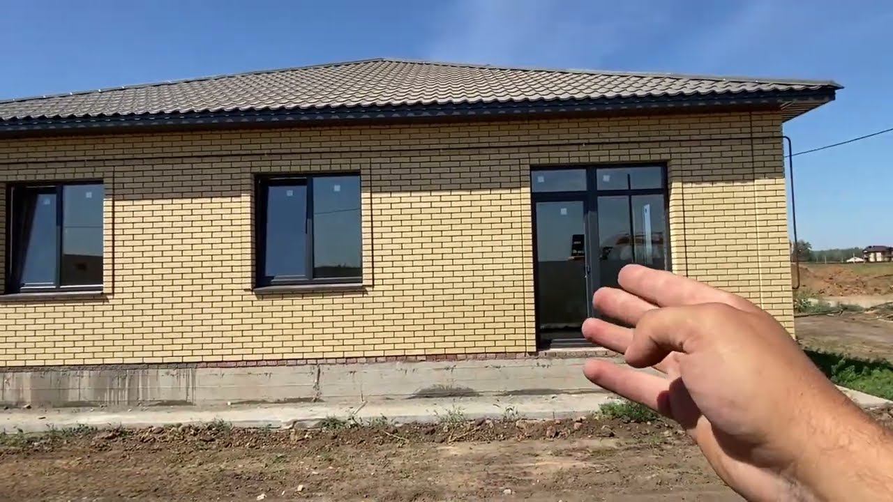 Просторный дом с тремя комнатами и гаражом в Приуралье. Тел. 89128456445 или 603-103