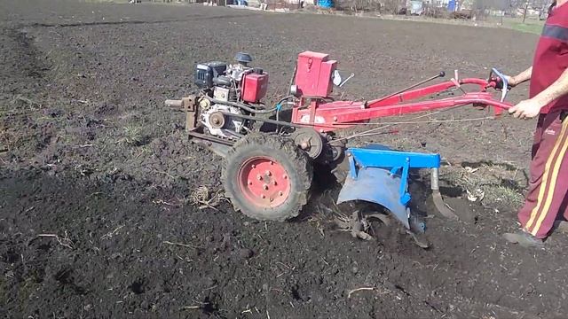 Тяжёлый дизельный мотоблок.