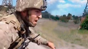 Паническое отступление частей украинской армии с Красного Лимана.mp4
