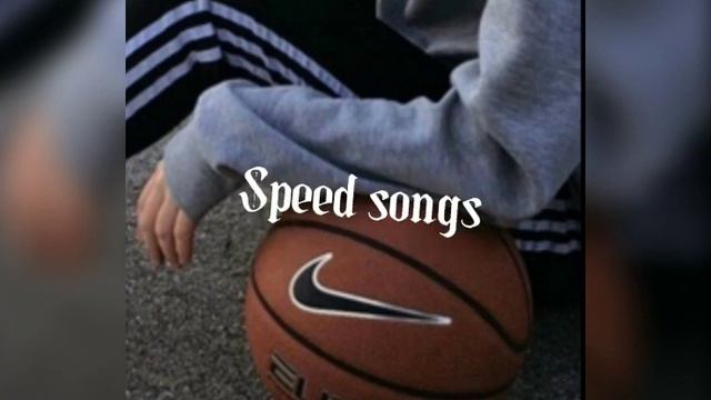 Её жопа Воу, играю в батскетбол🏀 (speed up) смотреть онлайн