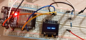 Вольтметр ESP32, напряжение выводим на oled дисплей , программа на MicroPython.