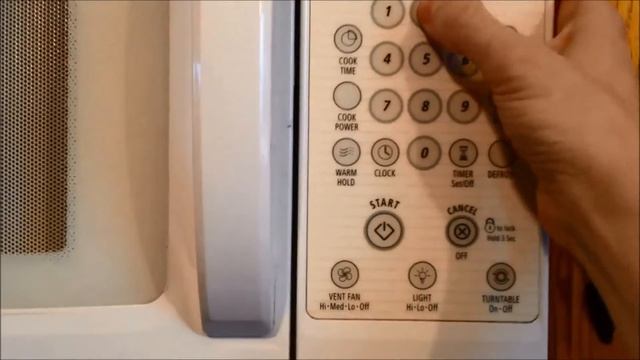 How To: Hard Rock Candy in the Microwave смотреть онлайн