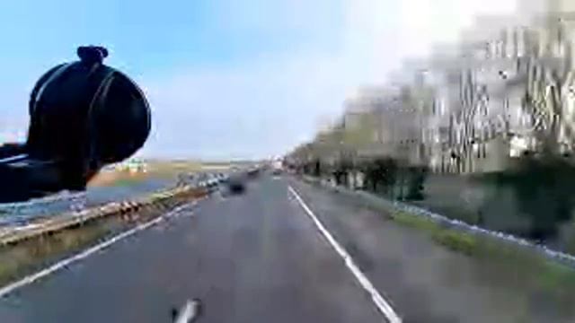 Голландия, порезали новый тент, на прицепе. смотреть онлайн