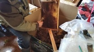 Как почистить старые рамки при этом увеличить выход воска и сохранить проволоку