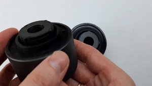 сайлентблок переднего рычага передний Ford Fusion USA