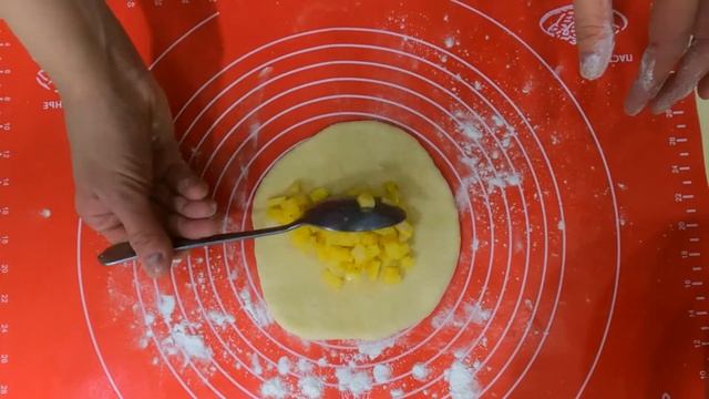 Татарский пирожок с картошкой "Бэрэнге тэкэсе" смотреть онлайн