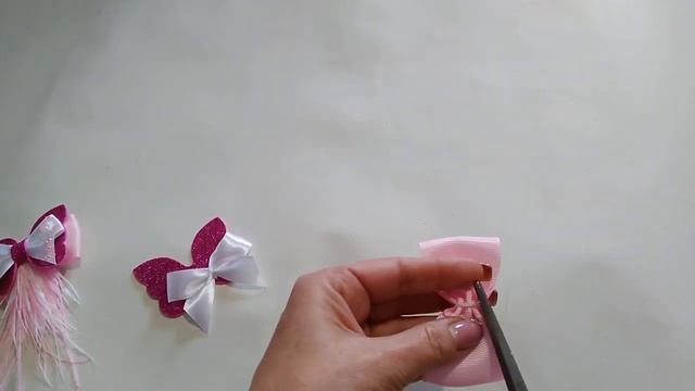 Бантики"Бабочка" с страусиными перьями смотреть онлайн