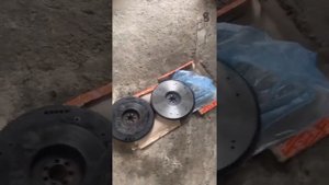 Меняем облегчённый маховик на стоковый , на уаз 469 , мотор 417 . Разница 2 кг .