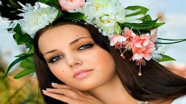 ?Поздравления с 8 Марта ?Подарки на 8 Марта: видеоклип, песня, плейкаст? МАМИН ДЕНЬ детская песня