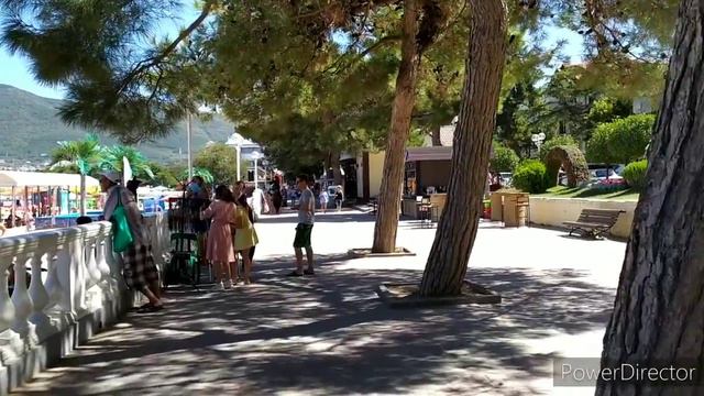 НАБЕРЕЖНАЯ ГЕЛЕНДЖИК смотреть онлайн